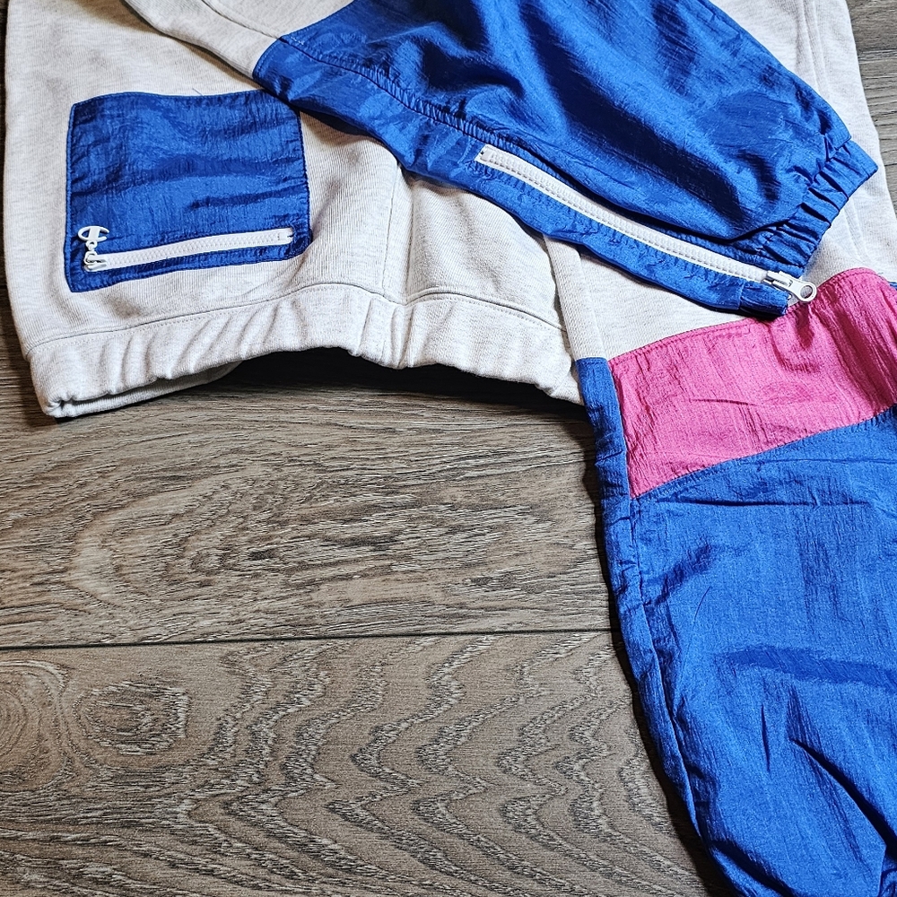 Sweats - Picture 2 of 3